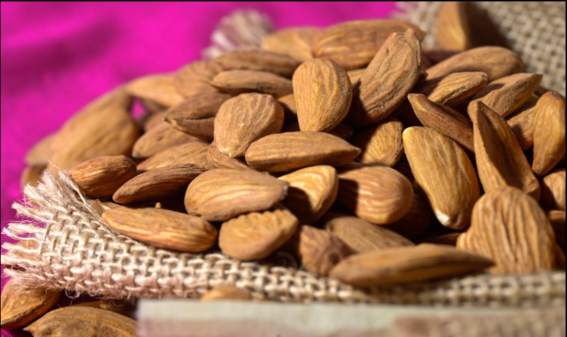 Treeyum Mamra Almond